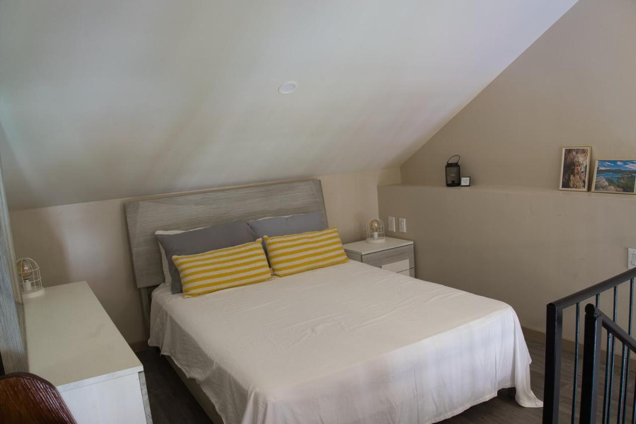 City Views Spacious Mezzanine Apartments Willemstad Exterior foto