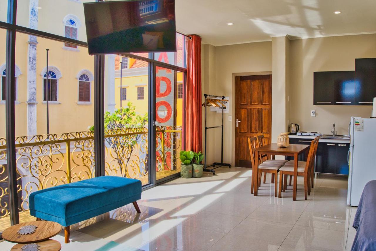 City Views Spacious Mezzanine Apartments Willemstad Exterior foto